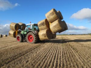 Octa - Quad Bale Handling System