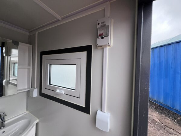 New Unused Mains Large Portable Toilet & Shower Block (Right Hand Door) - Image 7