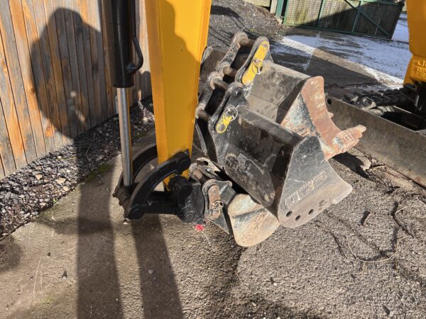 2022 JCB 16C-1 Mini Digger Excavator   Just 390 Hours !! - Image 10